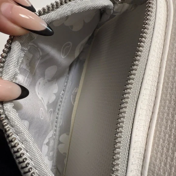 Disney Big Hero 6 Baymax Loungefly Backpack - Picture 7 of 7